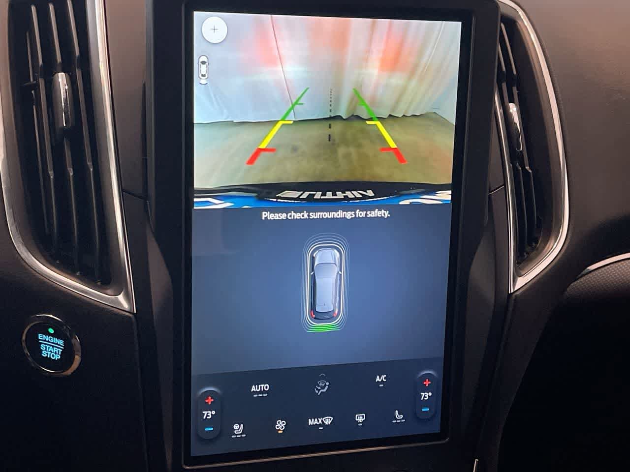 Thumbnail: 2022 Ford Edge - 17