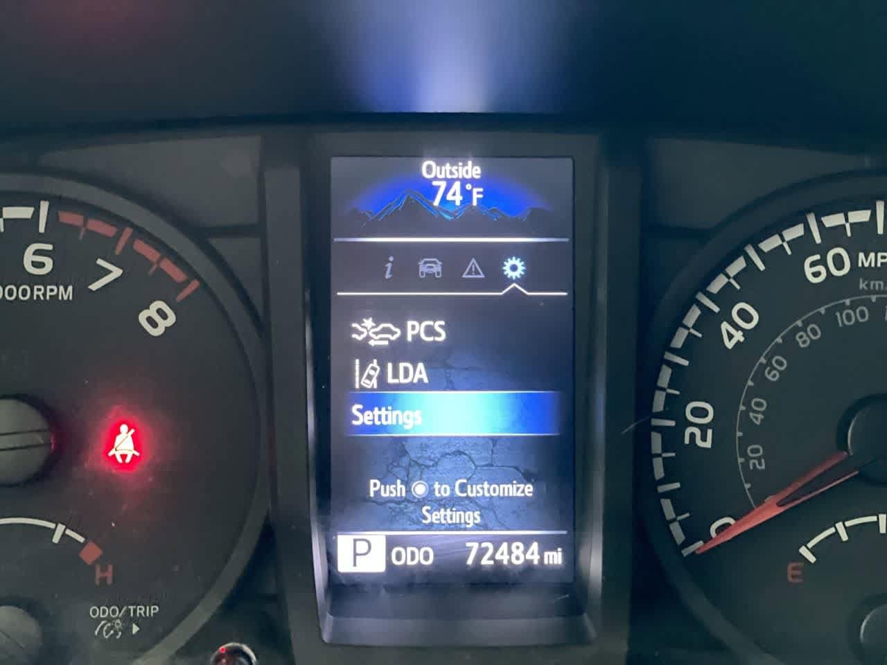 Thumbnail: 2021 Toyota Tacoma - 15