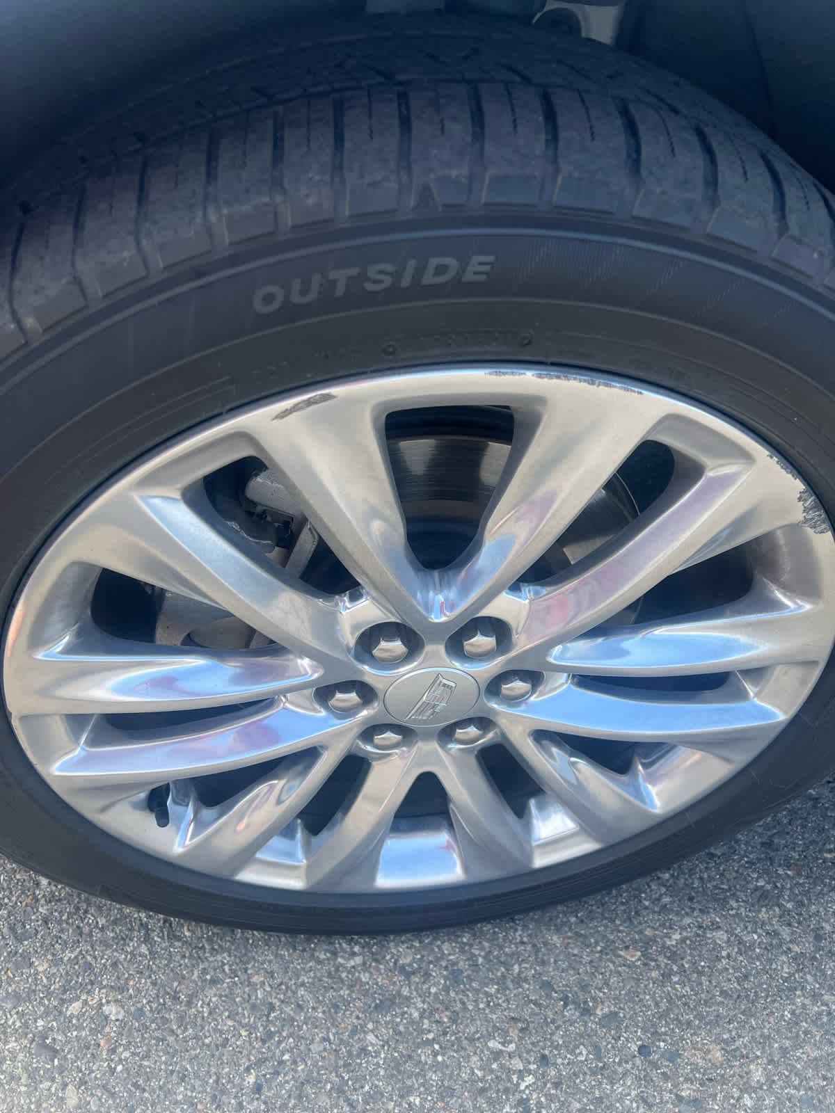 Used 2019 Cadillac XT5 Premium Luxury with VIN 1GYKNFRS3KZ209680 for sale in Billings, MT