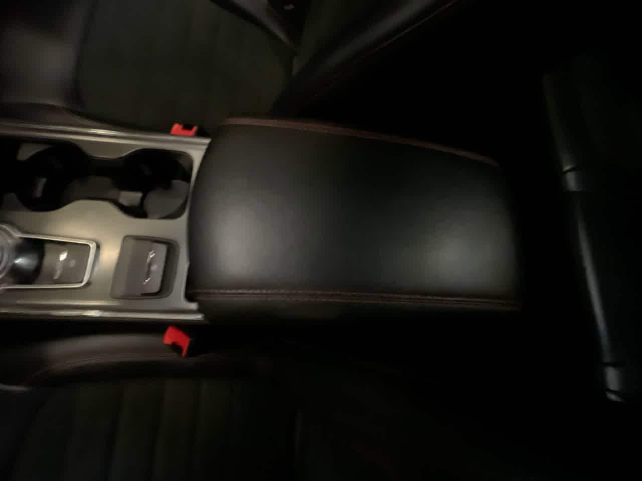 Thumbnail: 2024 Ford Edge - 20