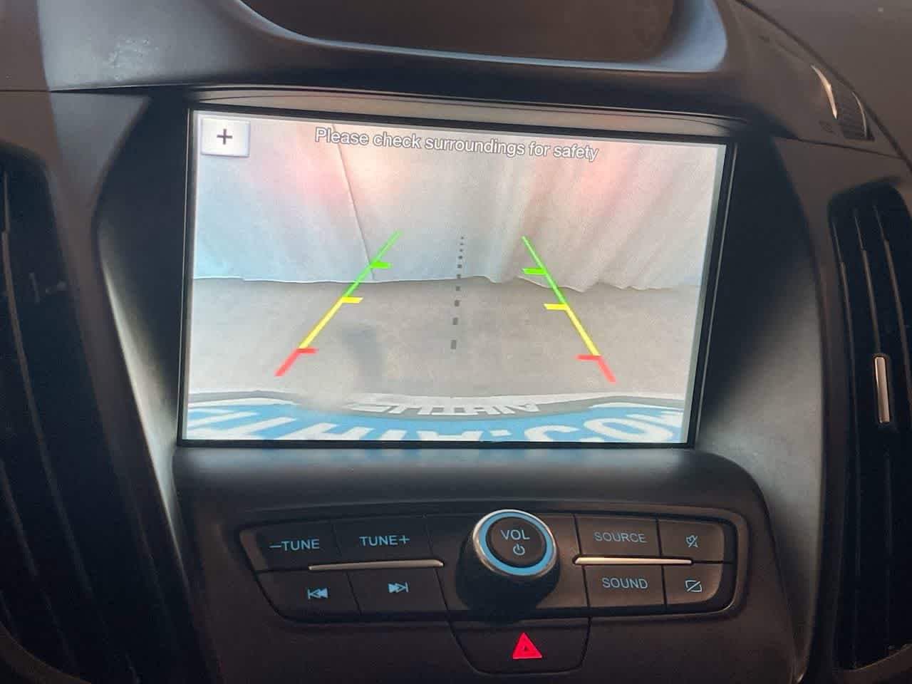 Thumbnail: 2019 Ford Escape - 17