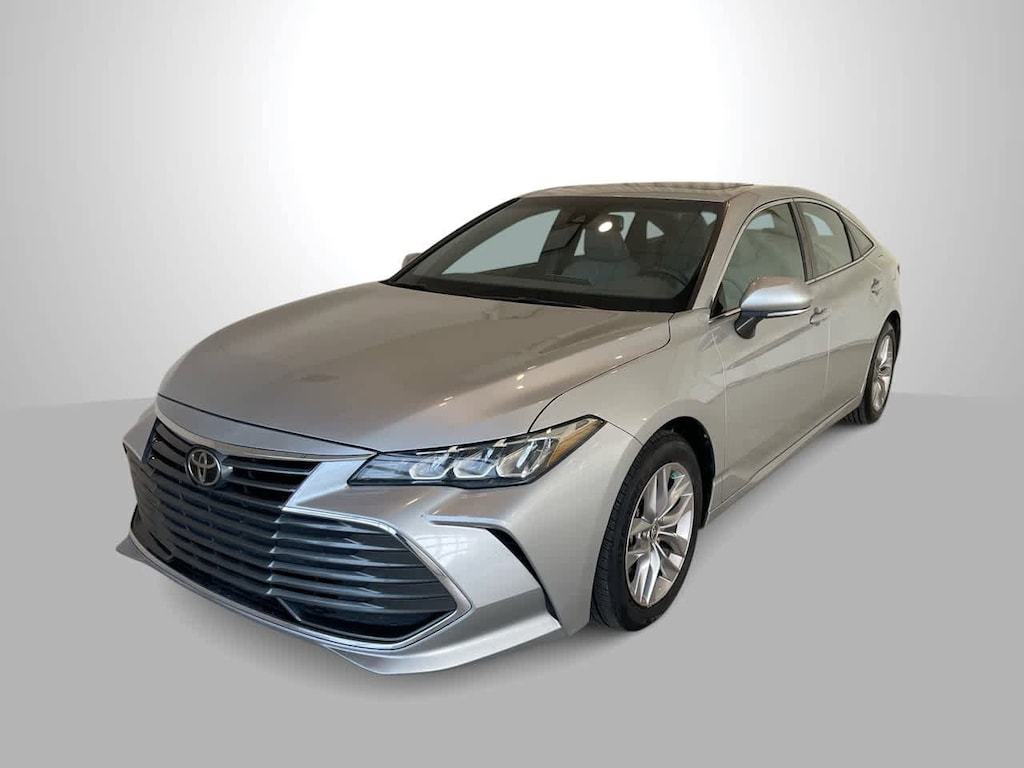 Used 2021 Toyota Avalon XLE Car
