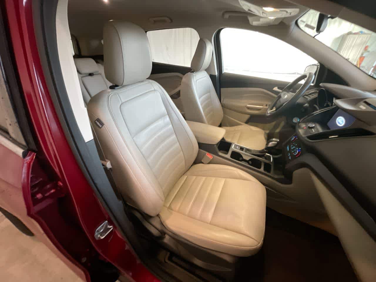 Thumbnail: 2018 Ford Escape - 24