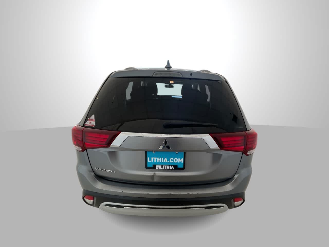 Thumbnail: 2020 Mitsubishi Outlander - 6