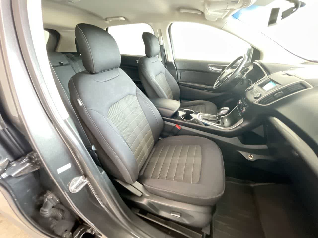 Thumbnail: 2018 Ford Edge - 26