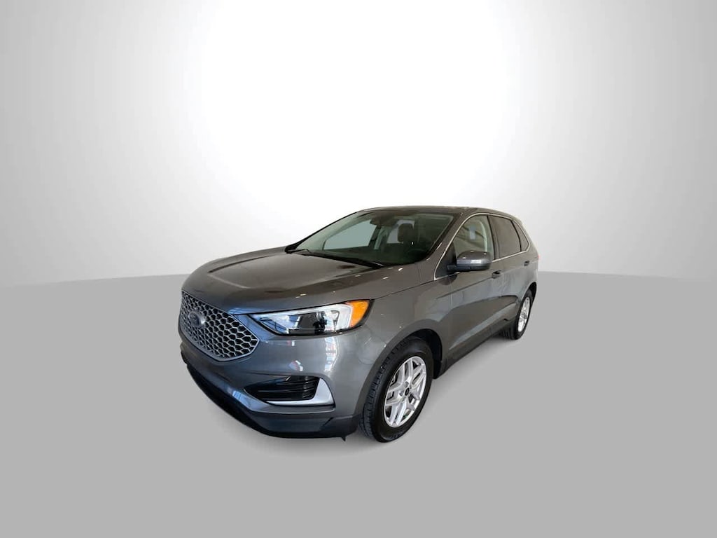 Used 2024 Ford Edge SEL Sport Utility