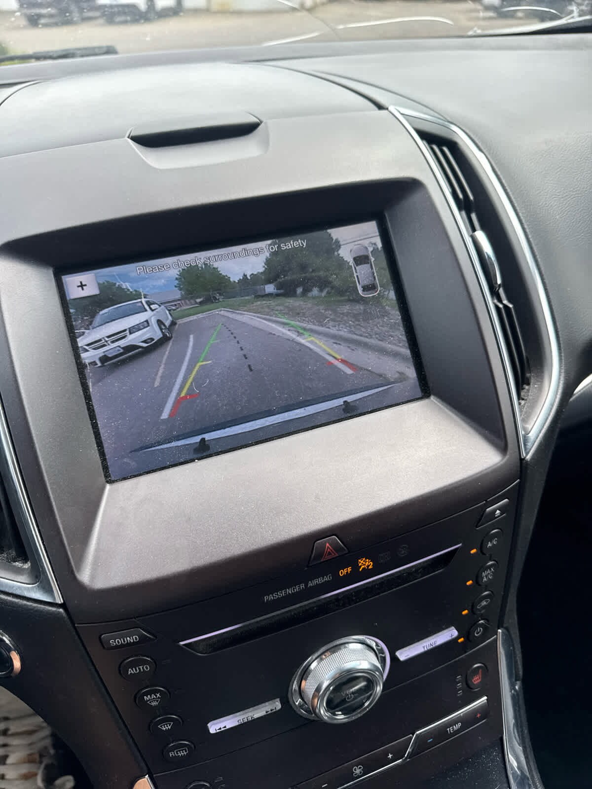 2019 Ford Edge Titanium 36
