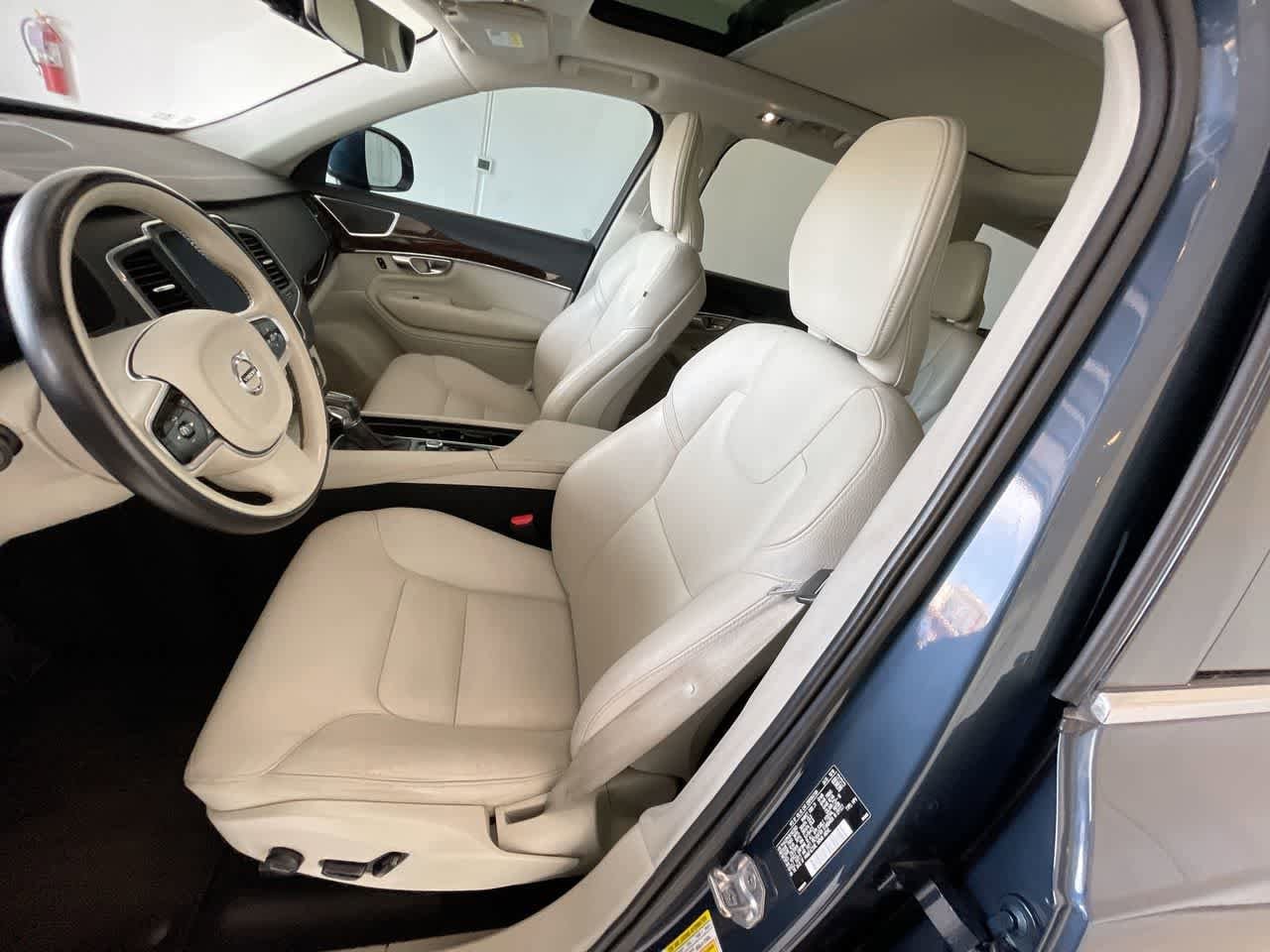 Thumbnail: 2019 Volvo XC90 - 11