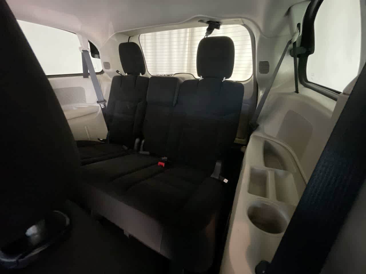 Thumbnail: 2019 Dodge Grand Caravan - 22