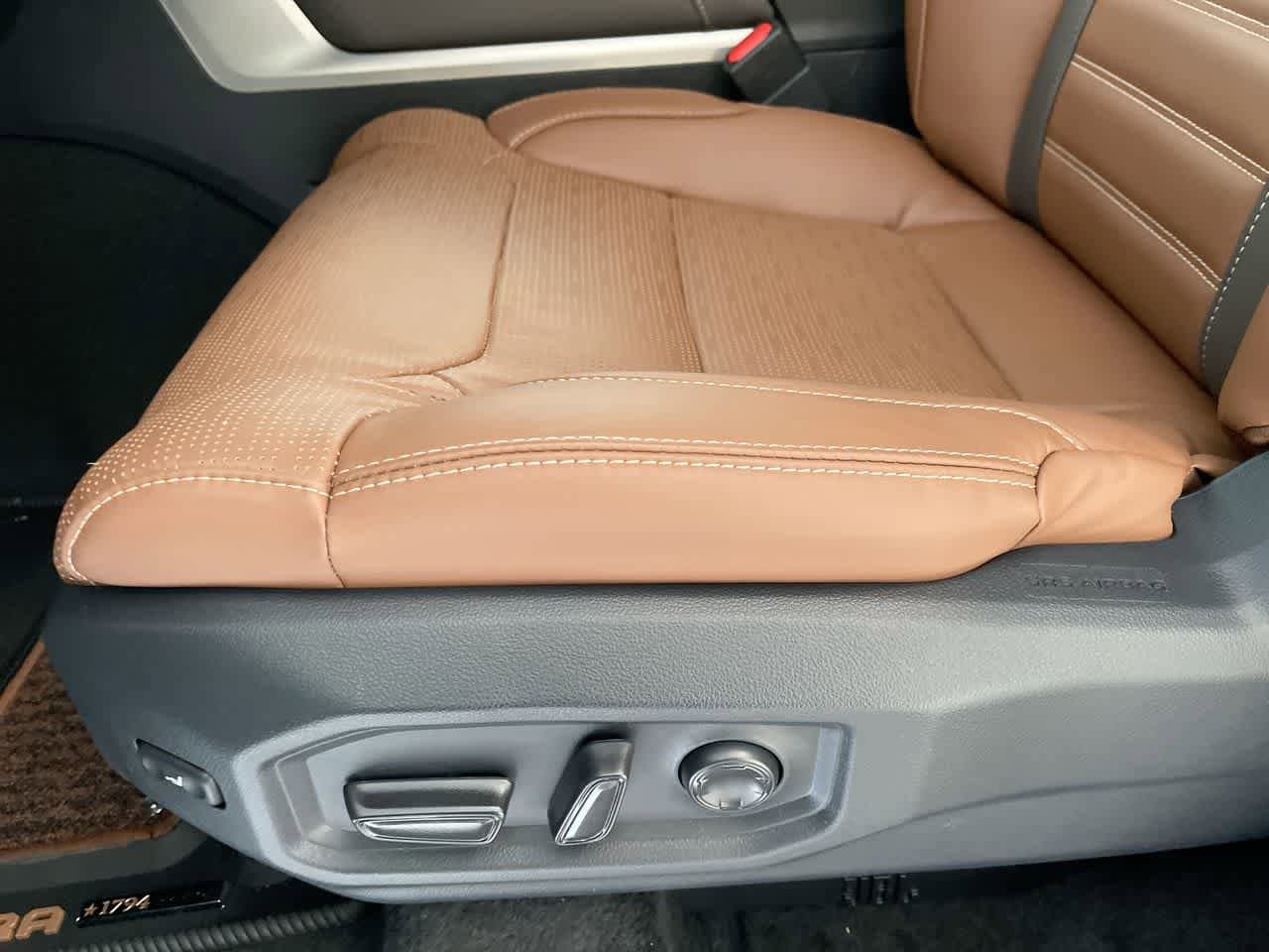 Thumbnail: 2026 Toyota Tundra - 12