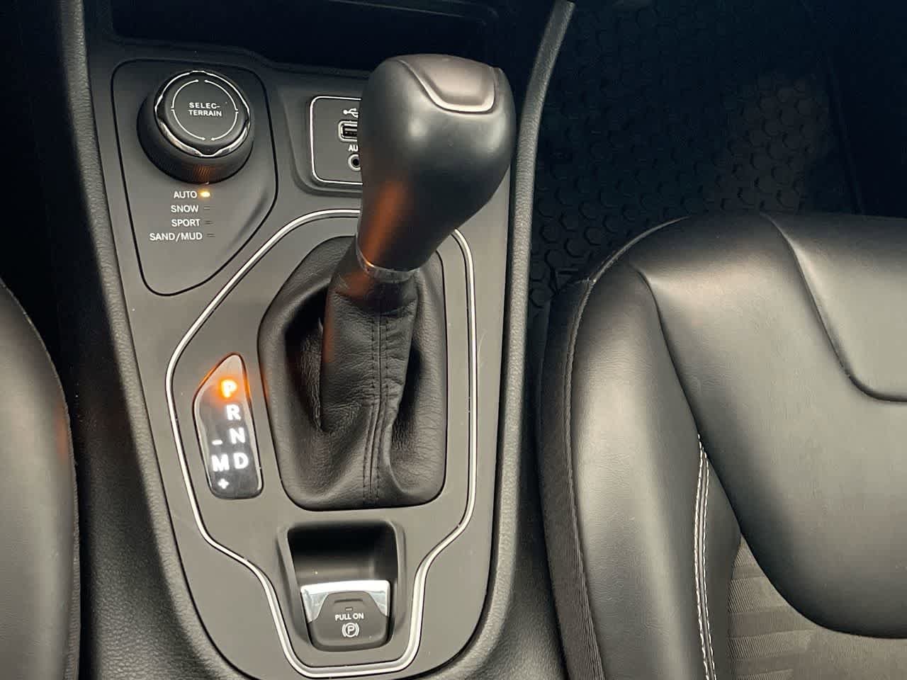 Thumbnail: 2022 Jeep Cherokee - 20