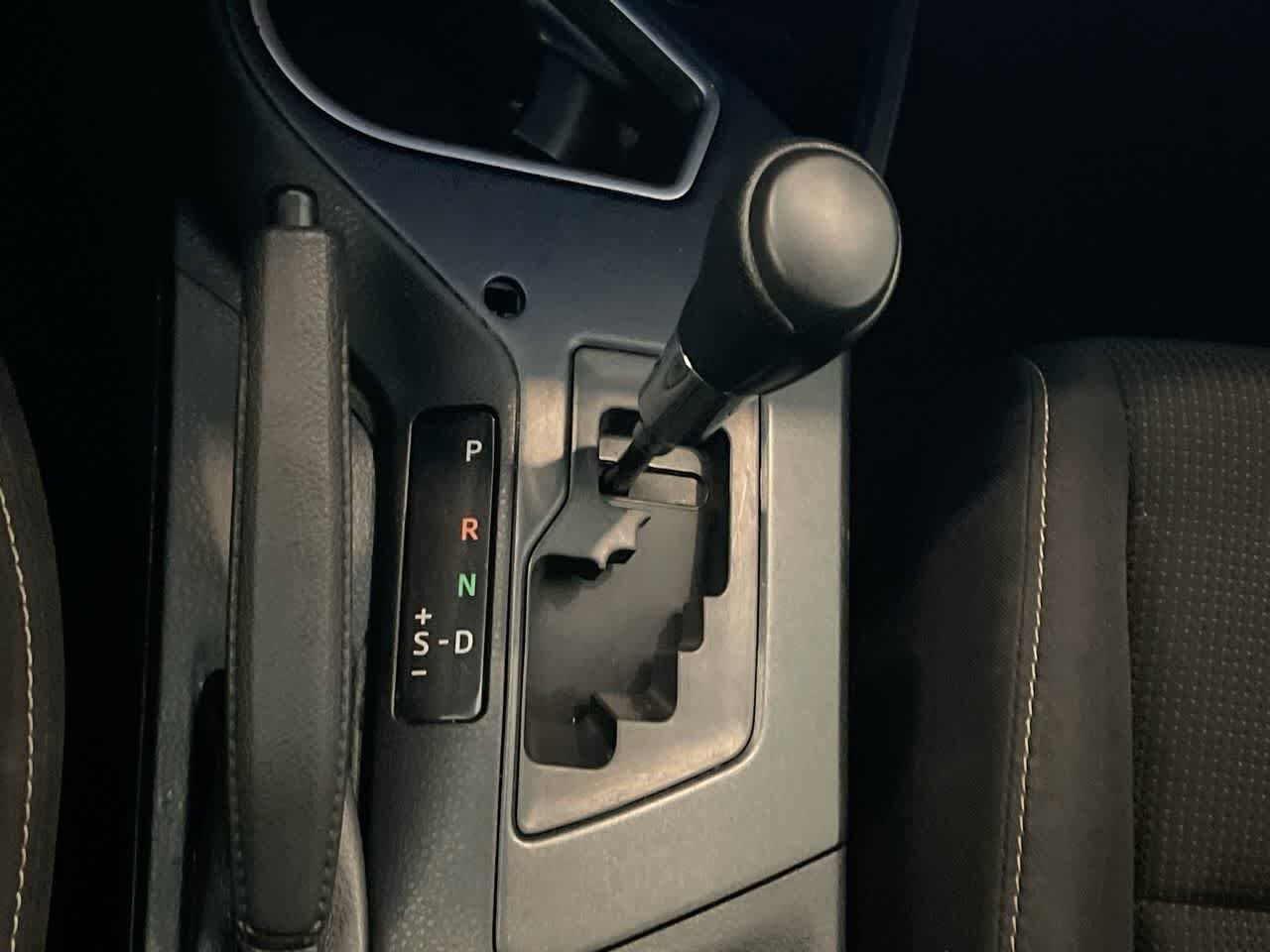 Thumbnail: 2018 Toyota RAV4 - 19