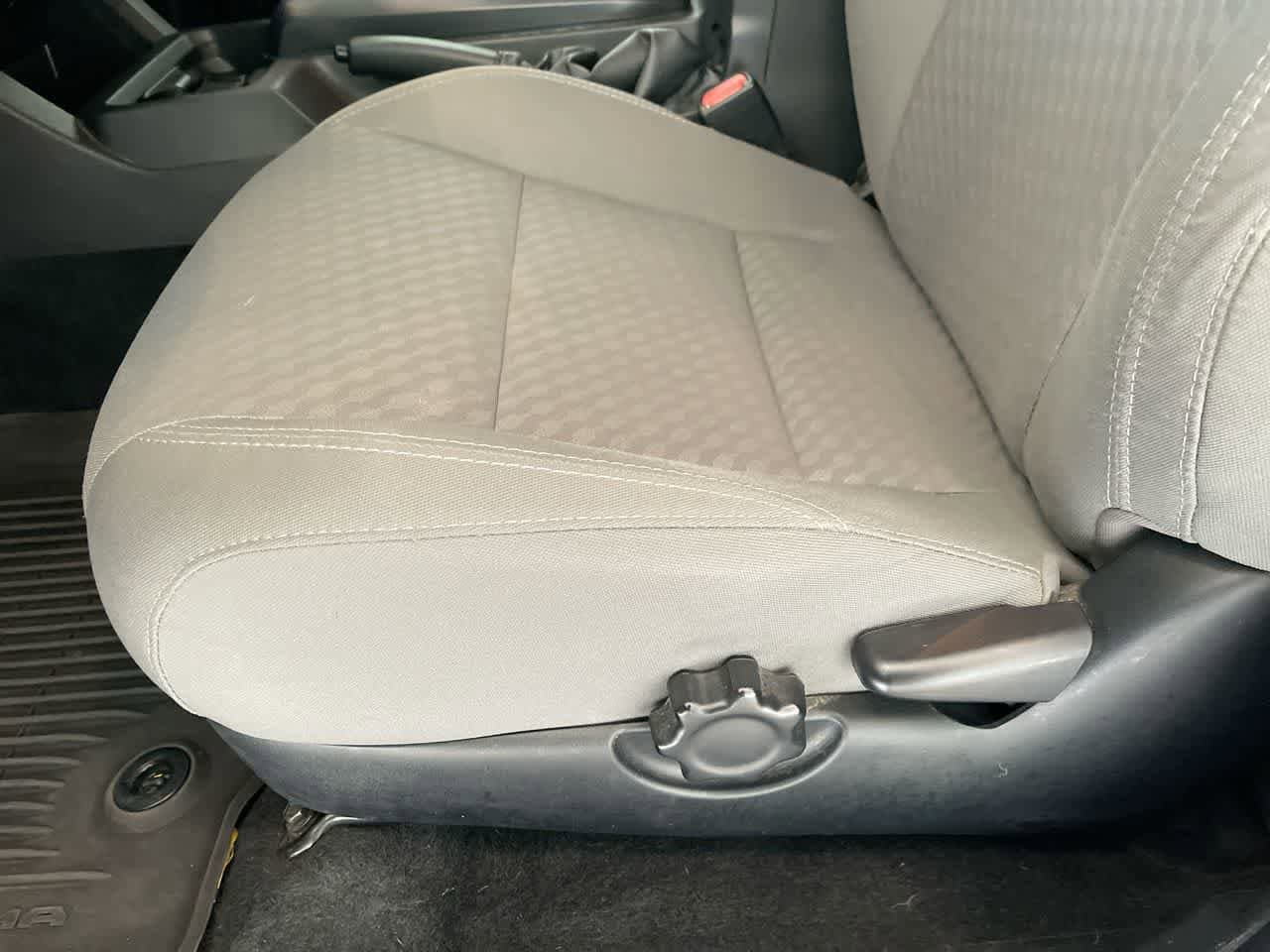 Thumbnail: 2022 Toyota Tacoma - 12