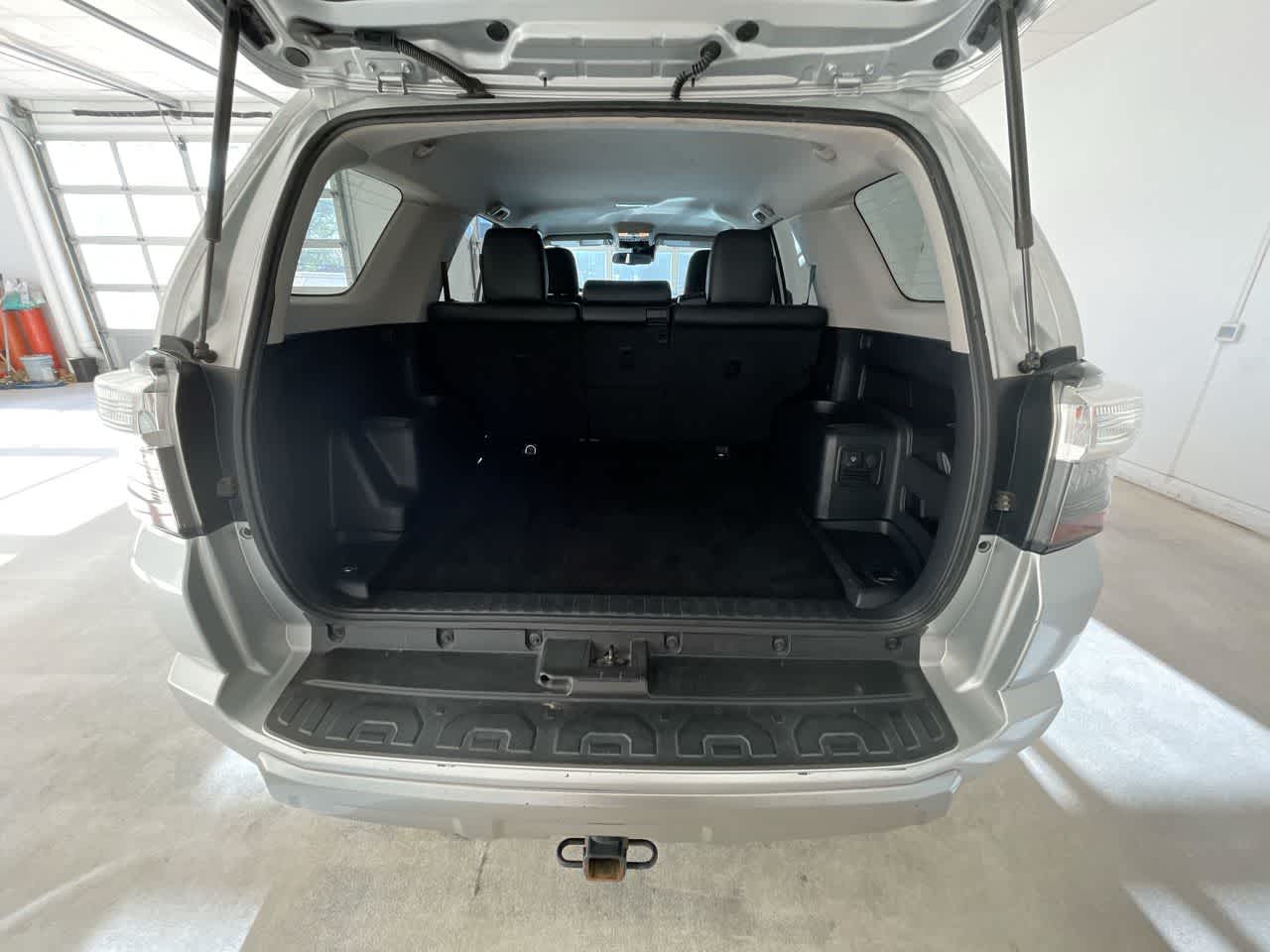 Thumbnail: 2021 Toyota 4Runner - 23