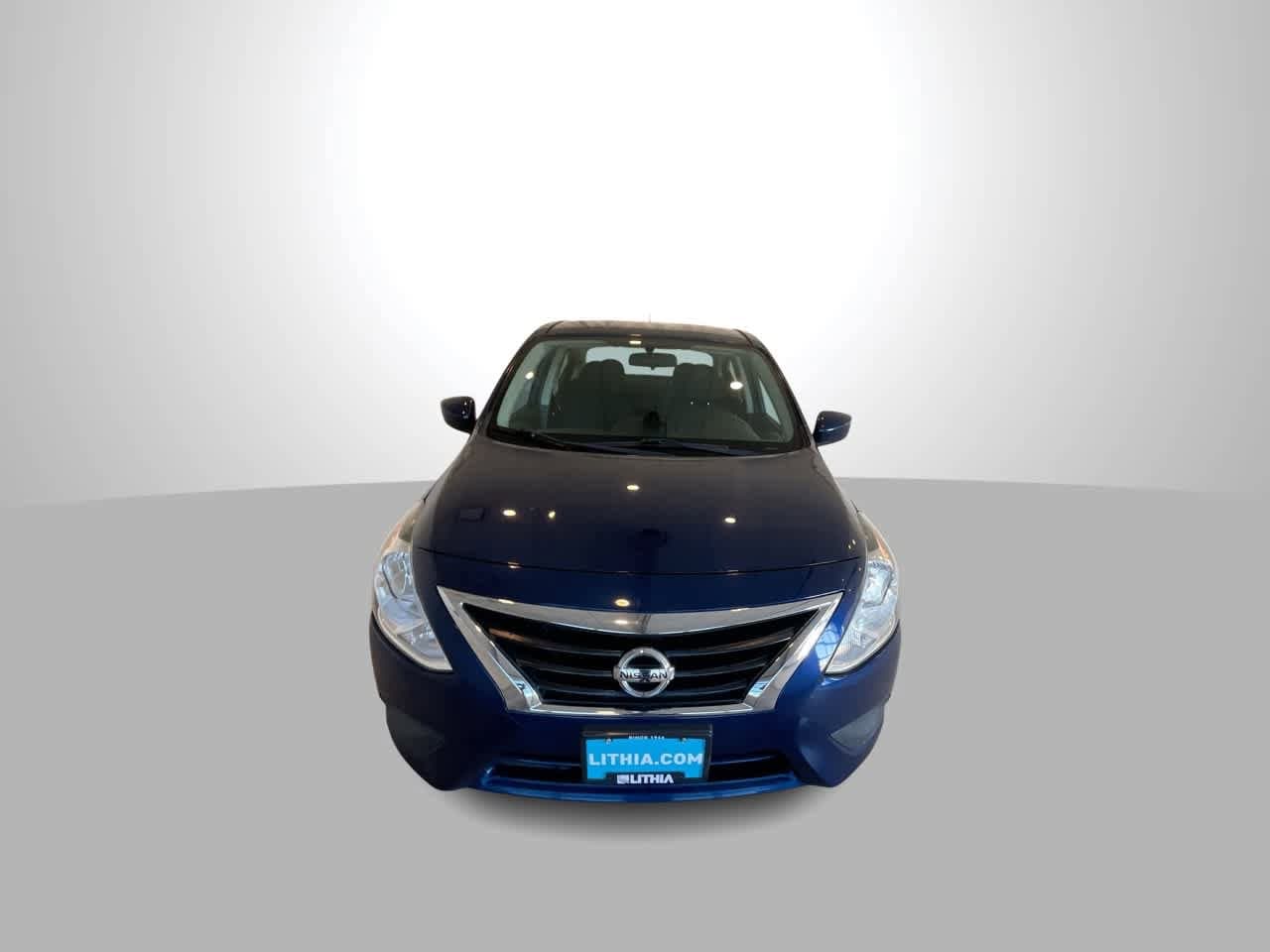 Thumbnail: 2019 Nissan Versa - 3