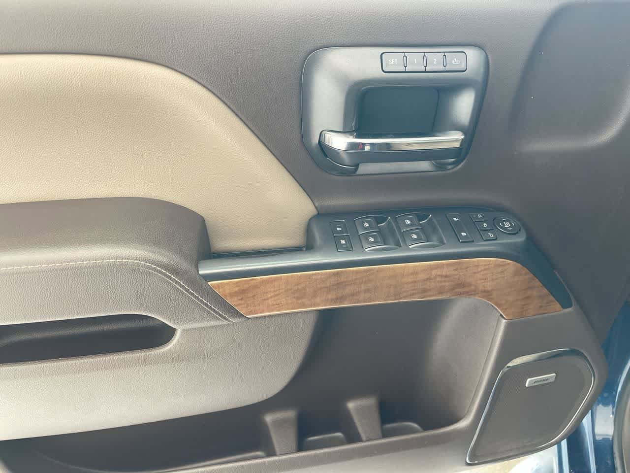 2016 Chevrolet Silverado 1500 LTZ 13