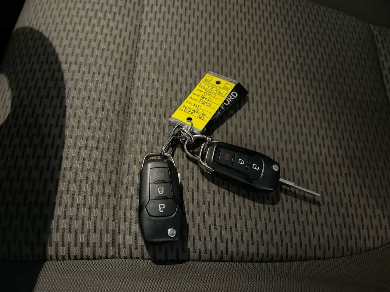 Thumbnail: 2017 Ford Econoline - 25