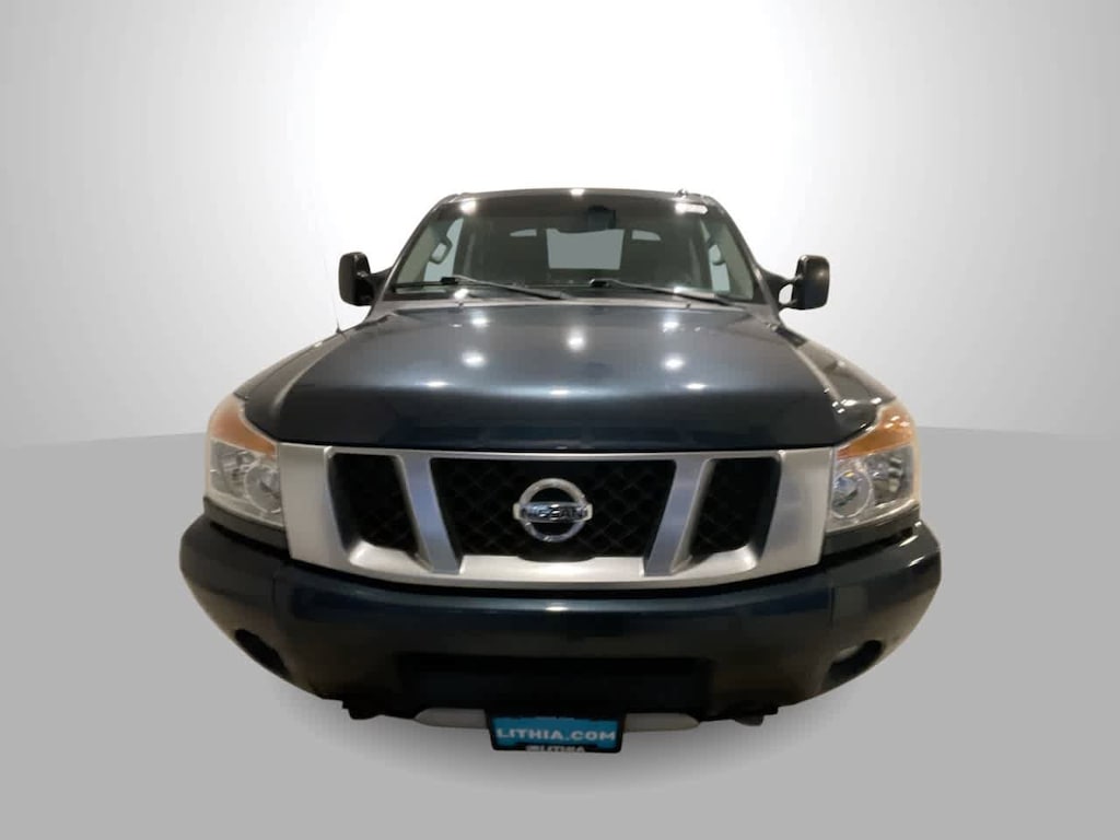 Used 2014 Nissan Titan PRO-4X 4WD Crew Cab SWB Truck