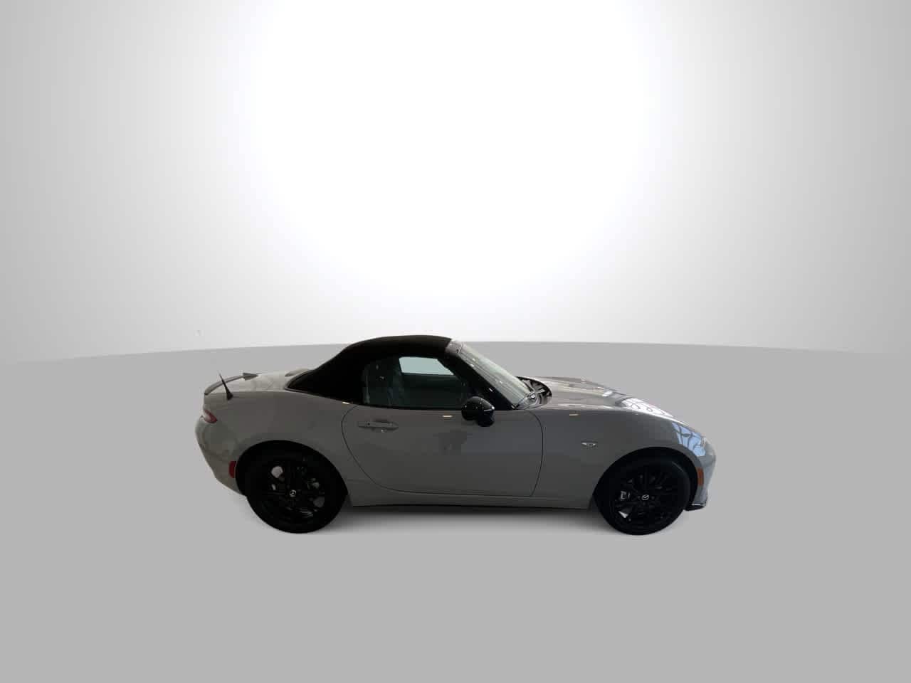 Thumbnail: 2025 Mazda MX-5 Miata - 9