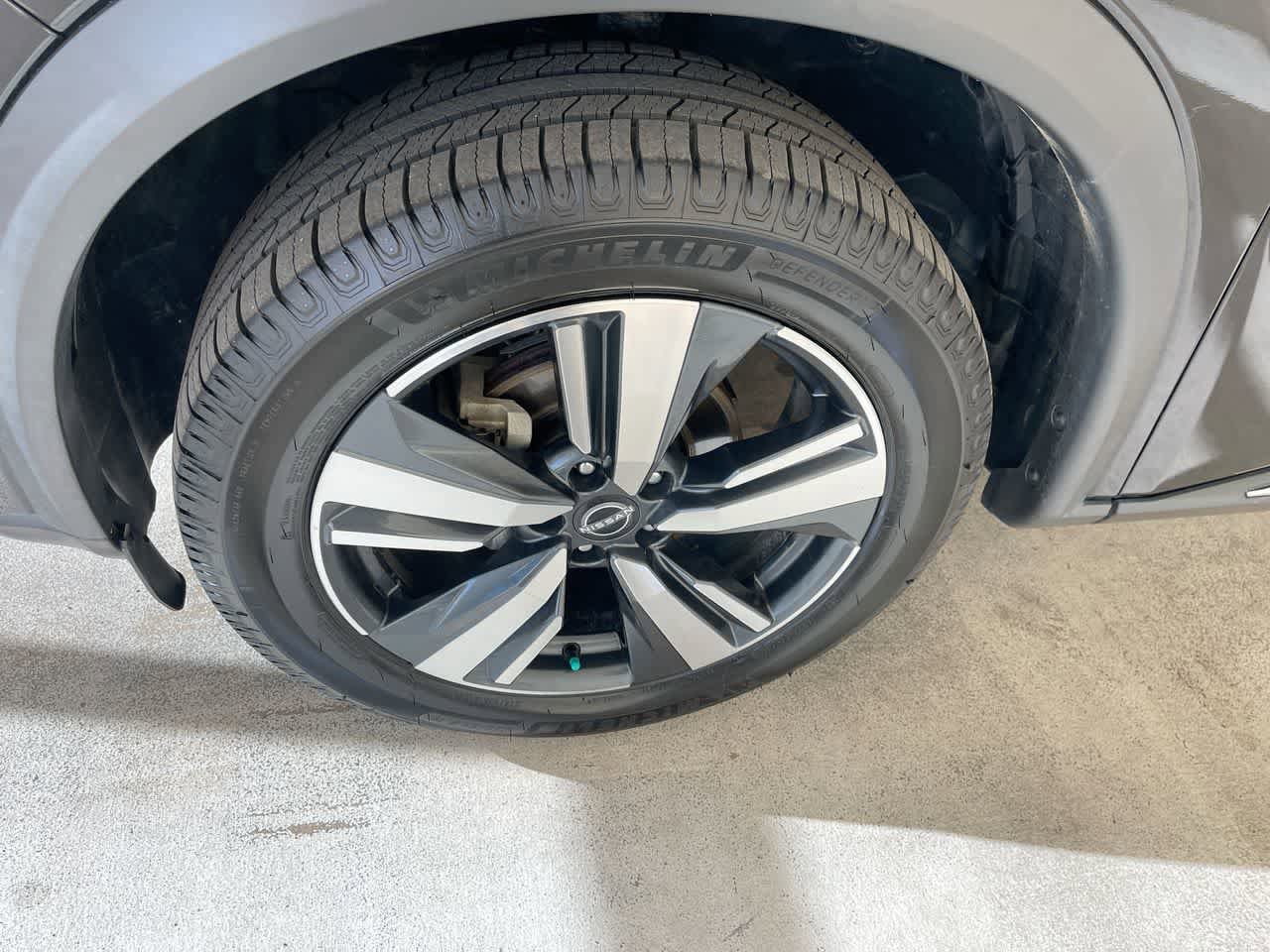 Thumbnail: 2023 Nissan Rogue - 10