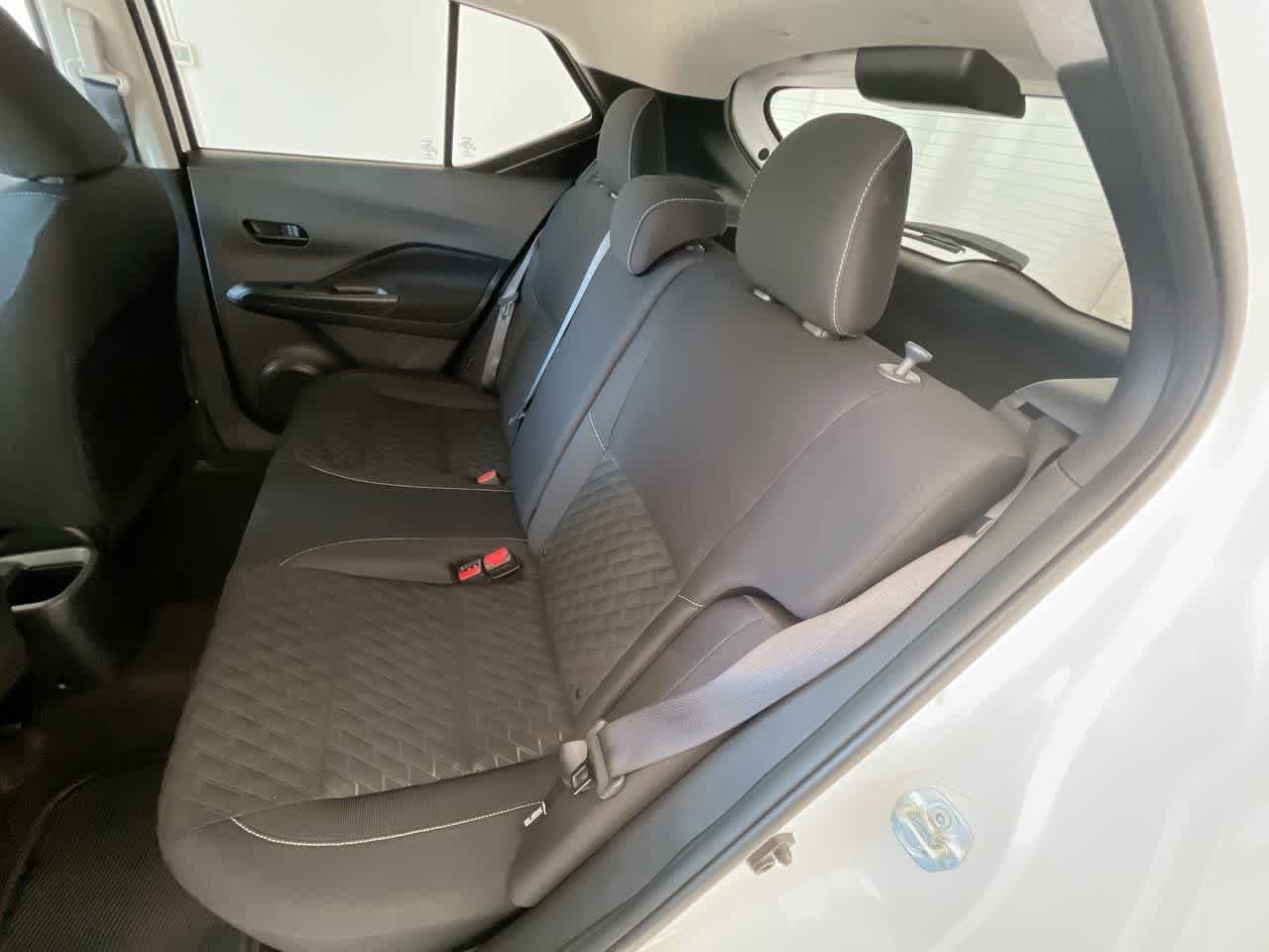 Thumbnail: 2022 Nissan Kicks - 21