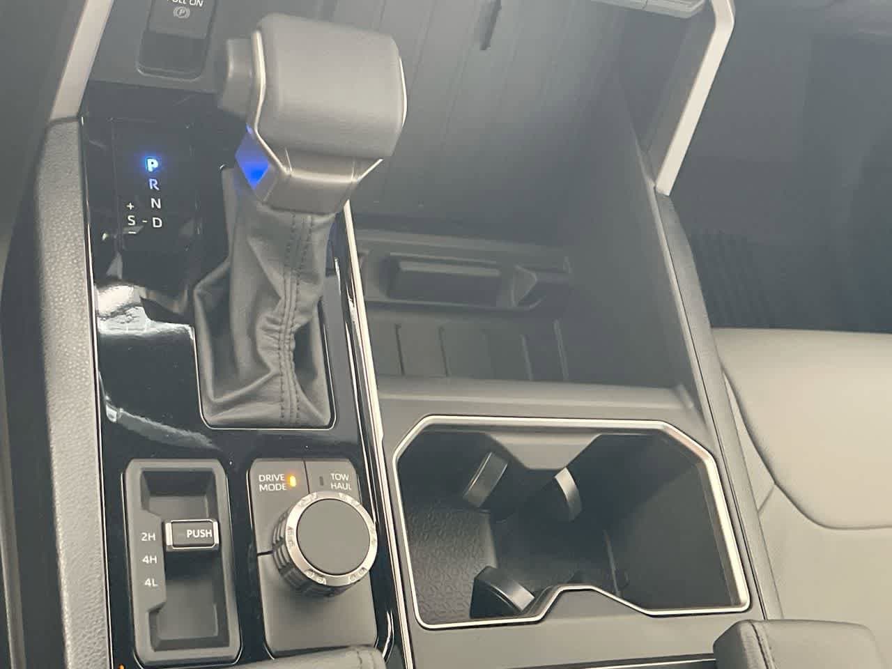 2026 Toyota Tundra SR5 - Photo 20