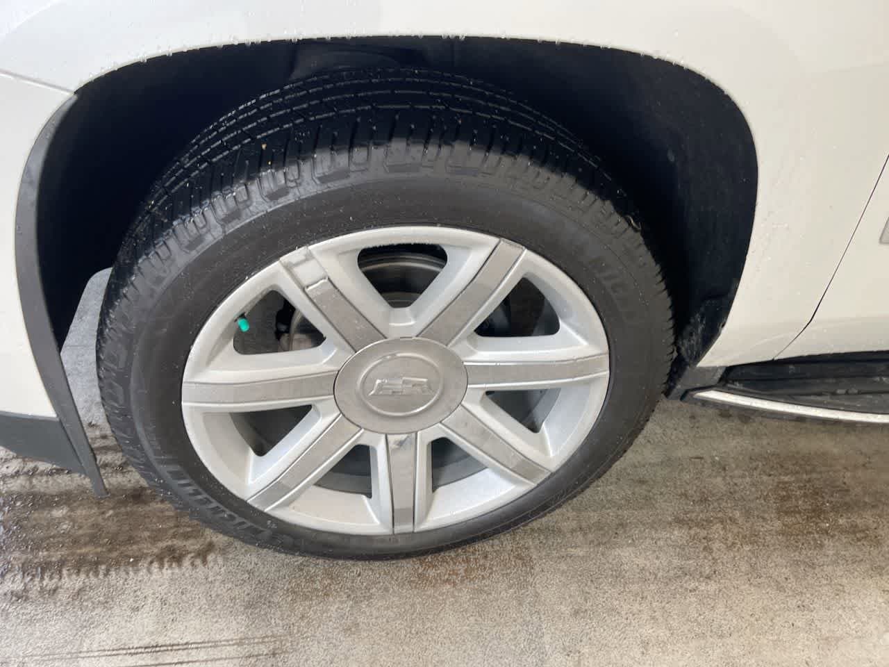 Thumbnail: 2019 Cadillac Escalade - 10