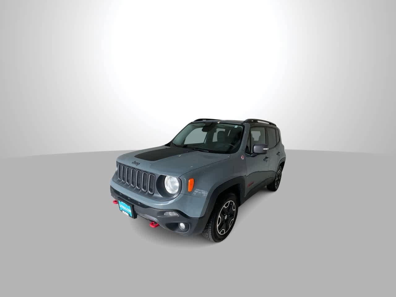 Thumbnail: 2015 Jeep Renegade - 4