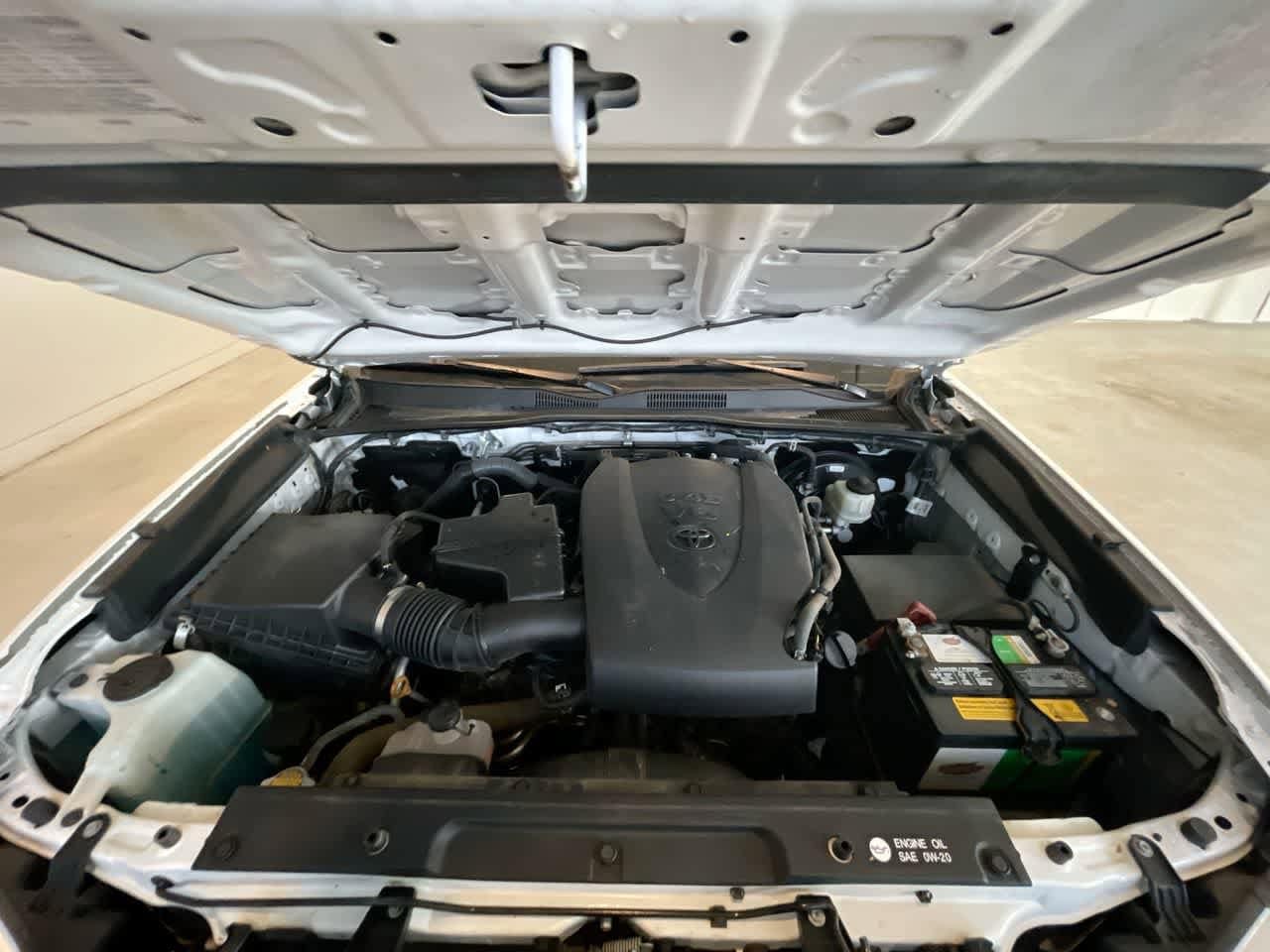 Thumbnail: 2016 Toyota Tacoma - 24