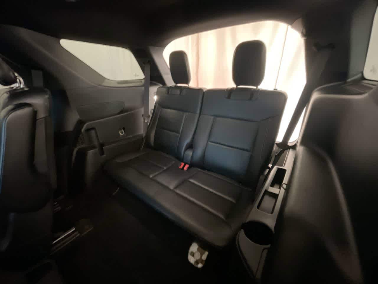 Thumbnail: 2021 Ford Explorer - 25