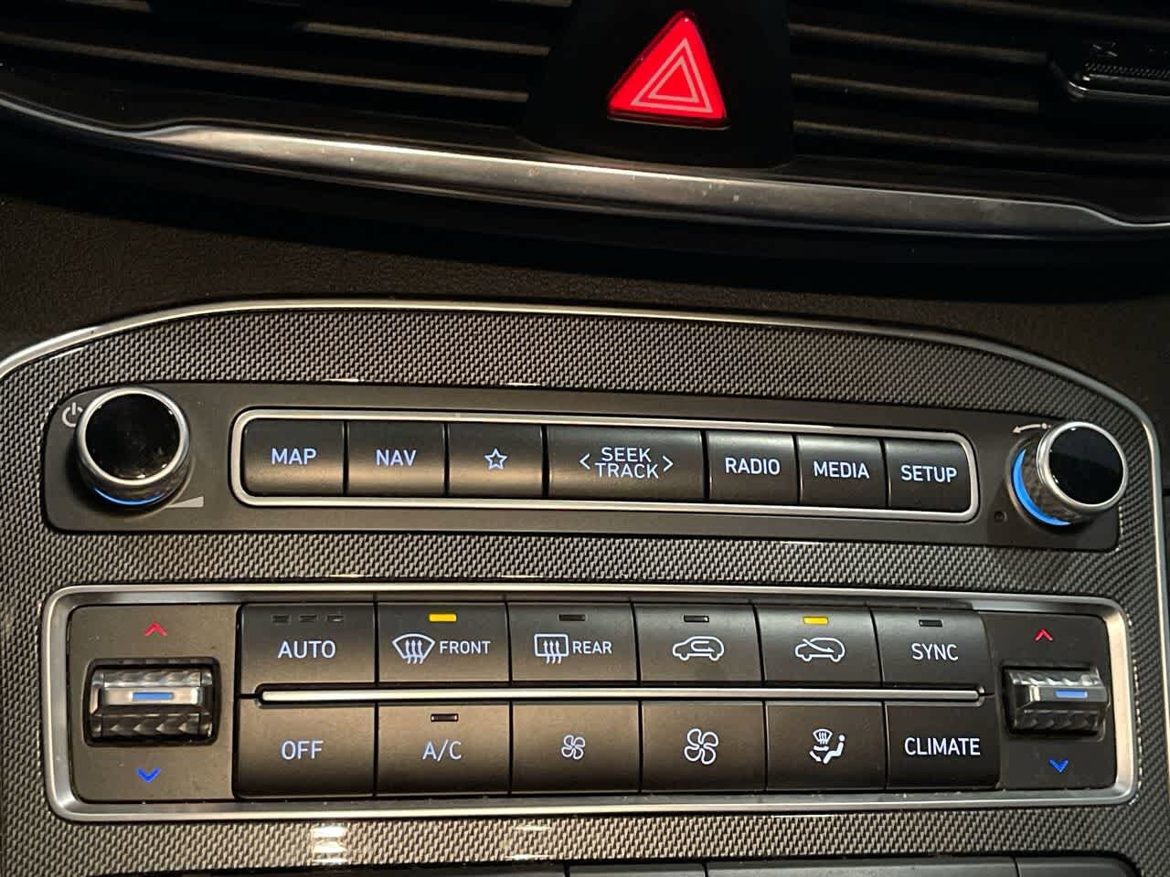 Thumbnail: 2023 Hyundai Santa Fe - 19