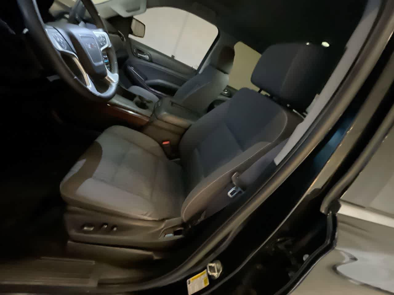 Thumbnail: 2017 GMC Yukon - 11