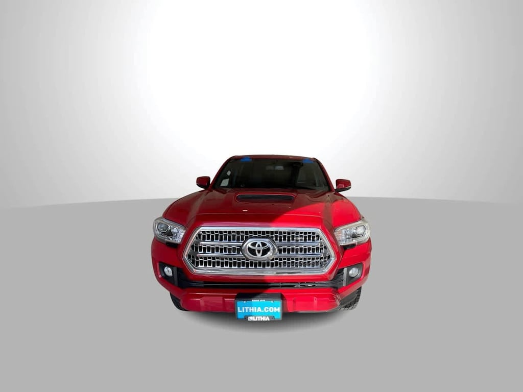 Used 2017 Toyota Tacoma TRD Sport Double Cab 6 Bed V6 4x4 AT (Natl) Truck