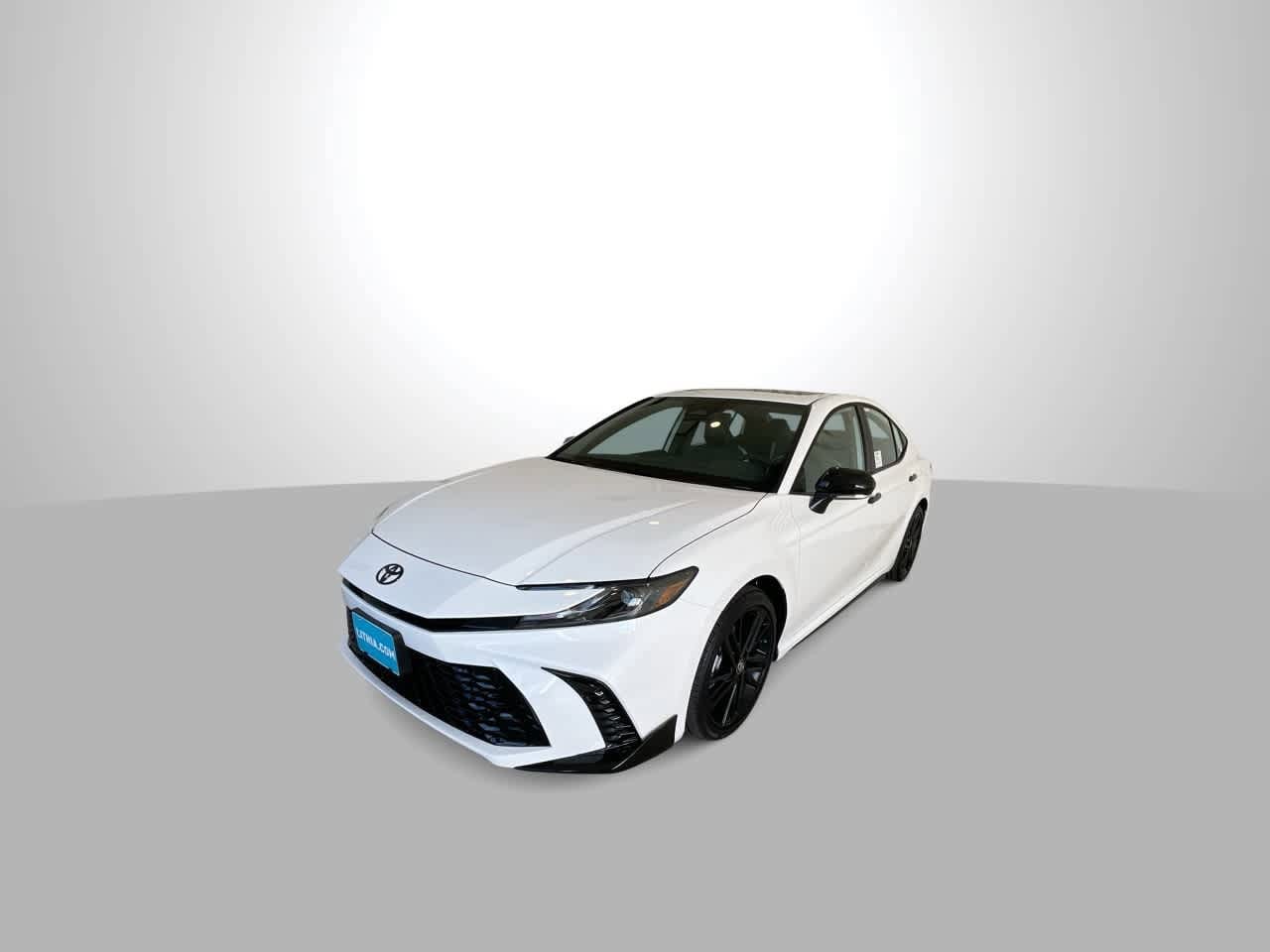 Thumbnail: 2026 Toyota Camry - 4