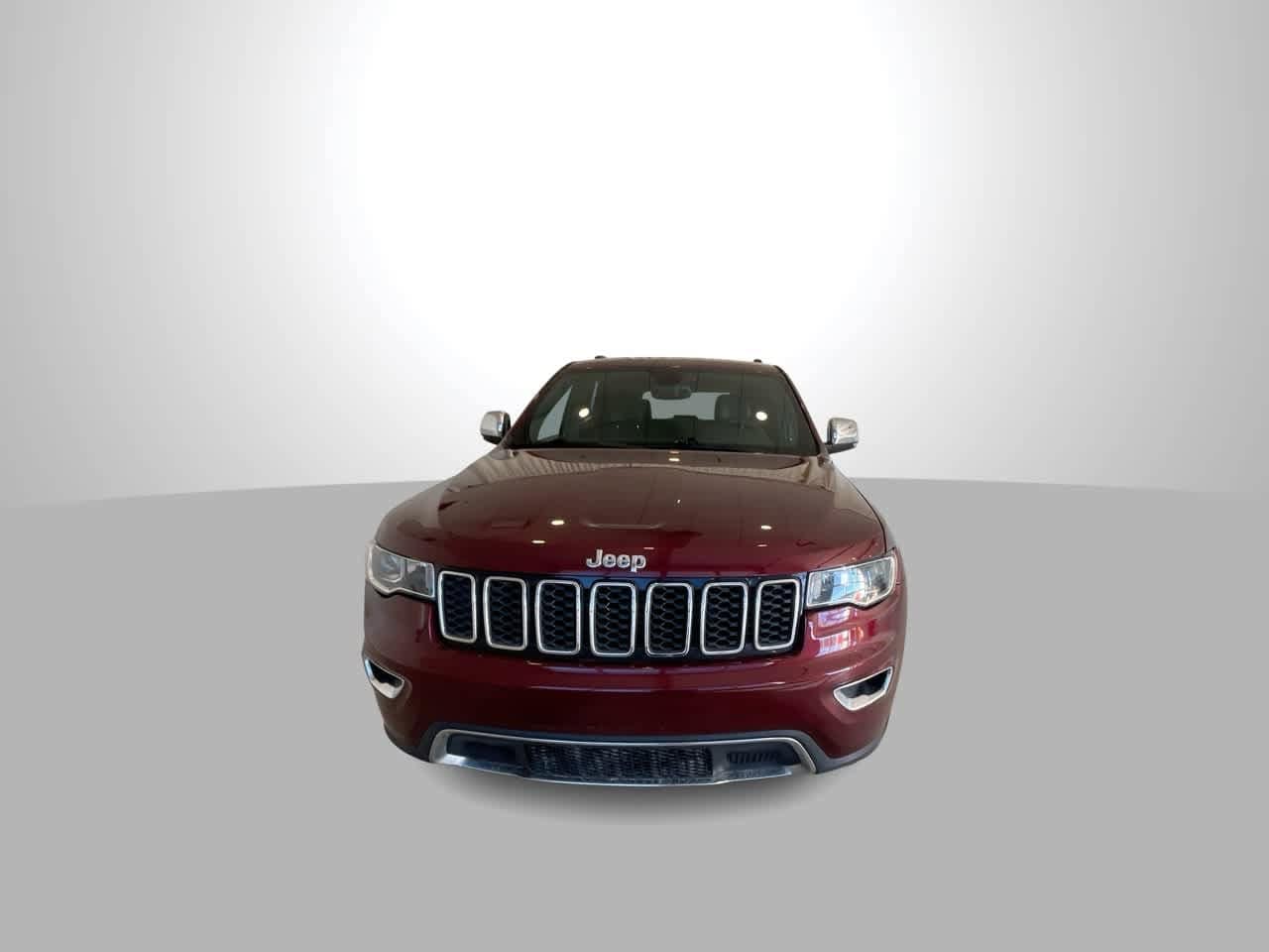 Thumbnail: 2017 Jeep Grand Cherokee - 3