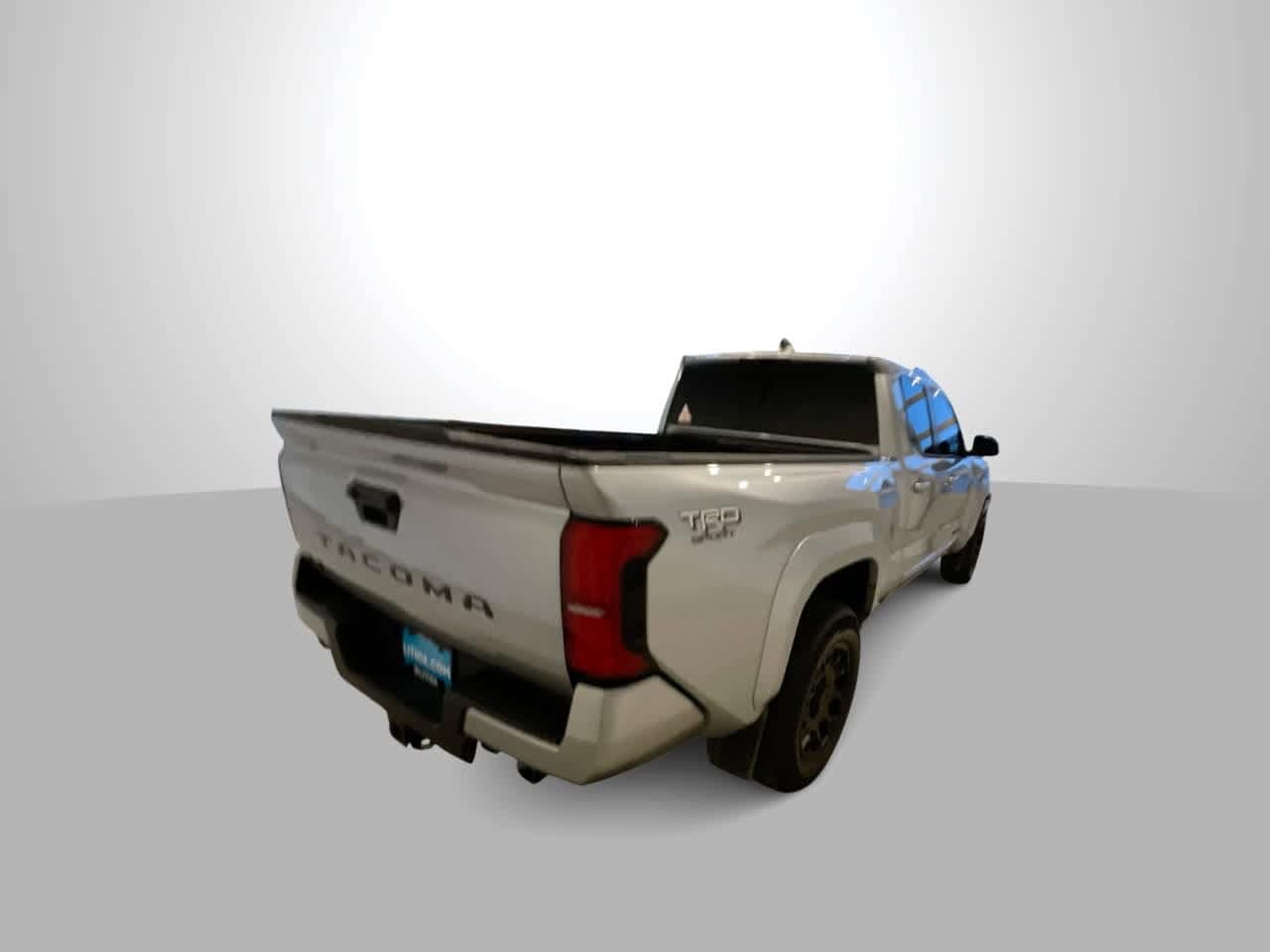 Thumbnail: 2024 Toyota Tacoma - 8