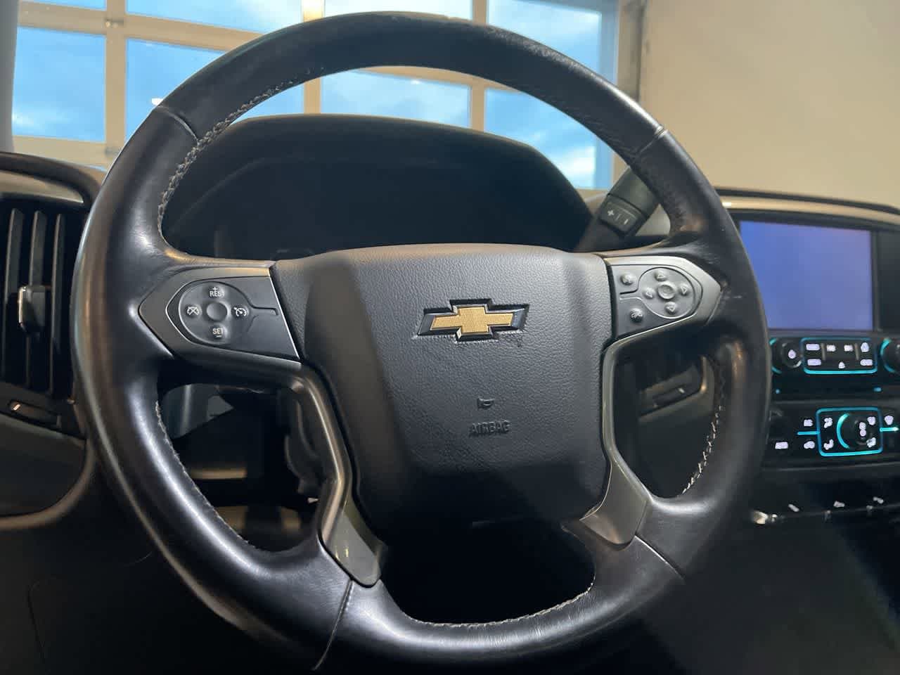 Thumbnail: 2018 Chevrolet Silverado 1500 - 14