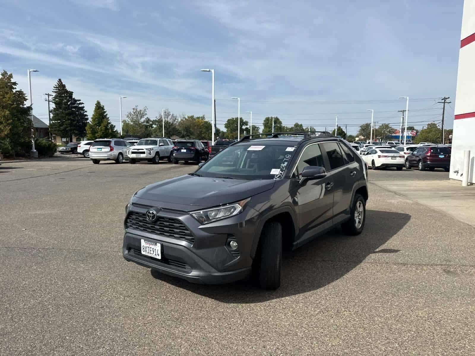 Thumbnail: 2021 Toyota RAV4 - 40