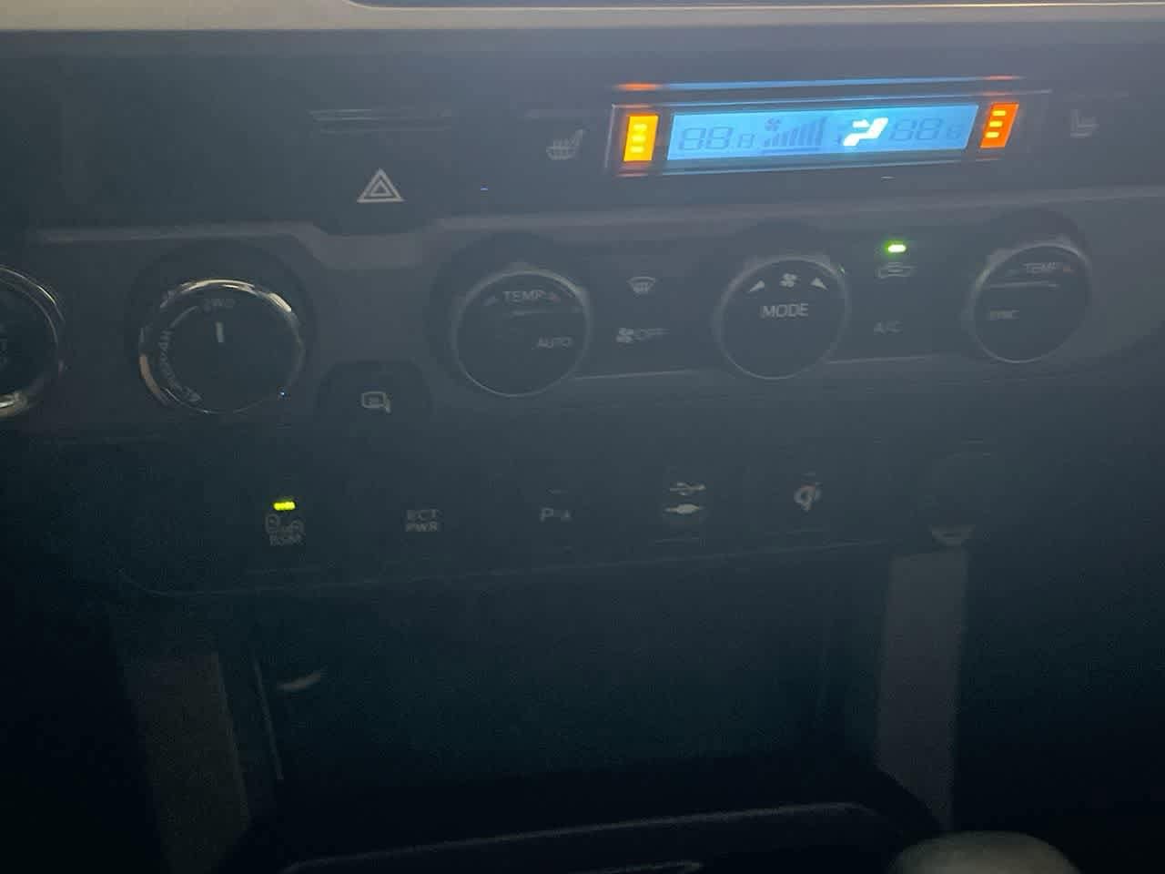 Thumbnail: 2017 Toyota Tacoma - 19