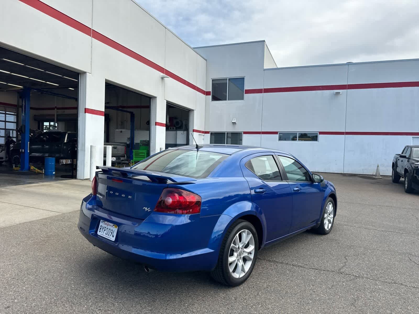 Thumbnail: 2014 Dodge Avenger - 10