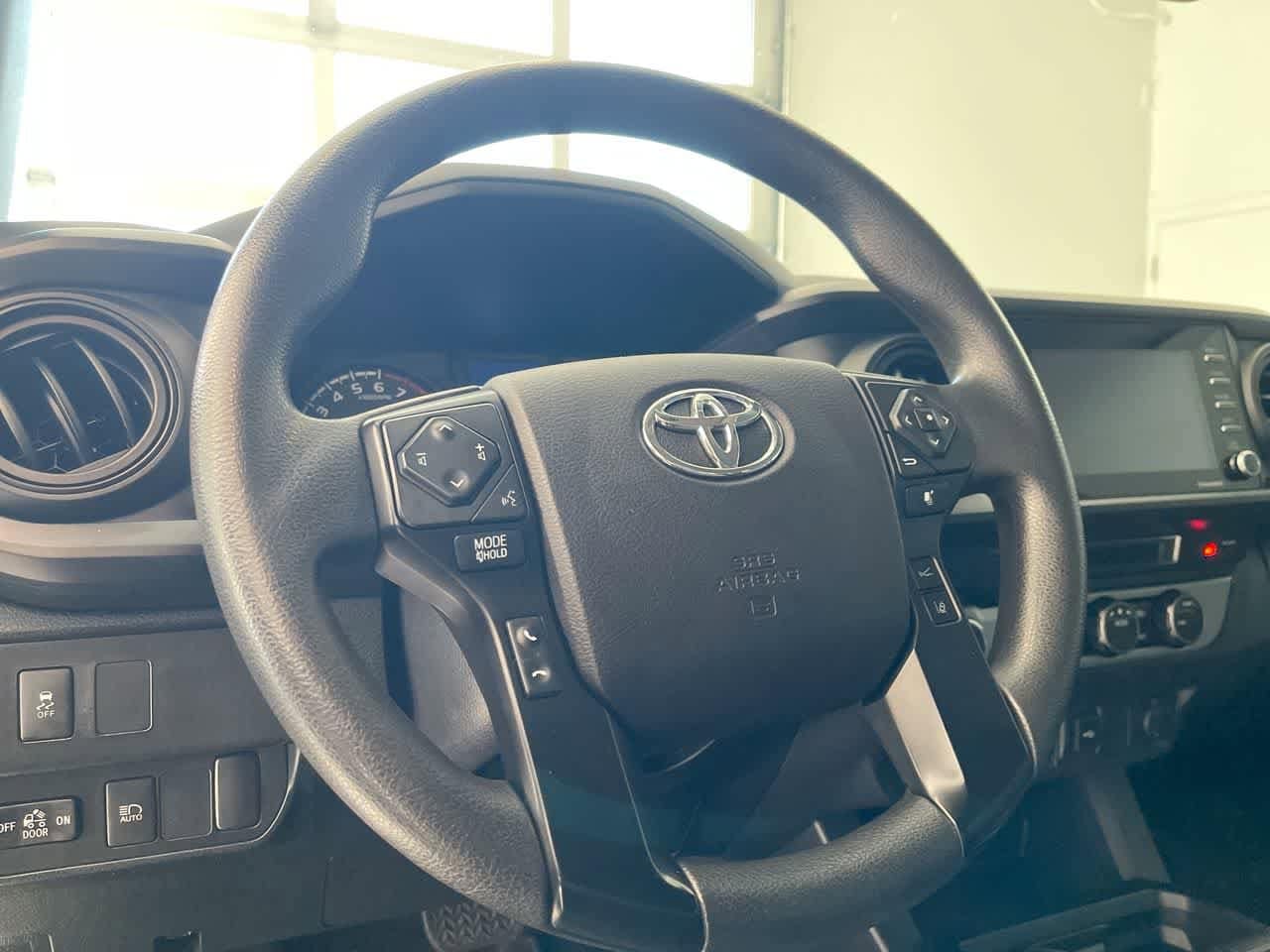 Thumbnail: 2021 Toyota Tacoma - 14