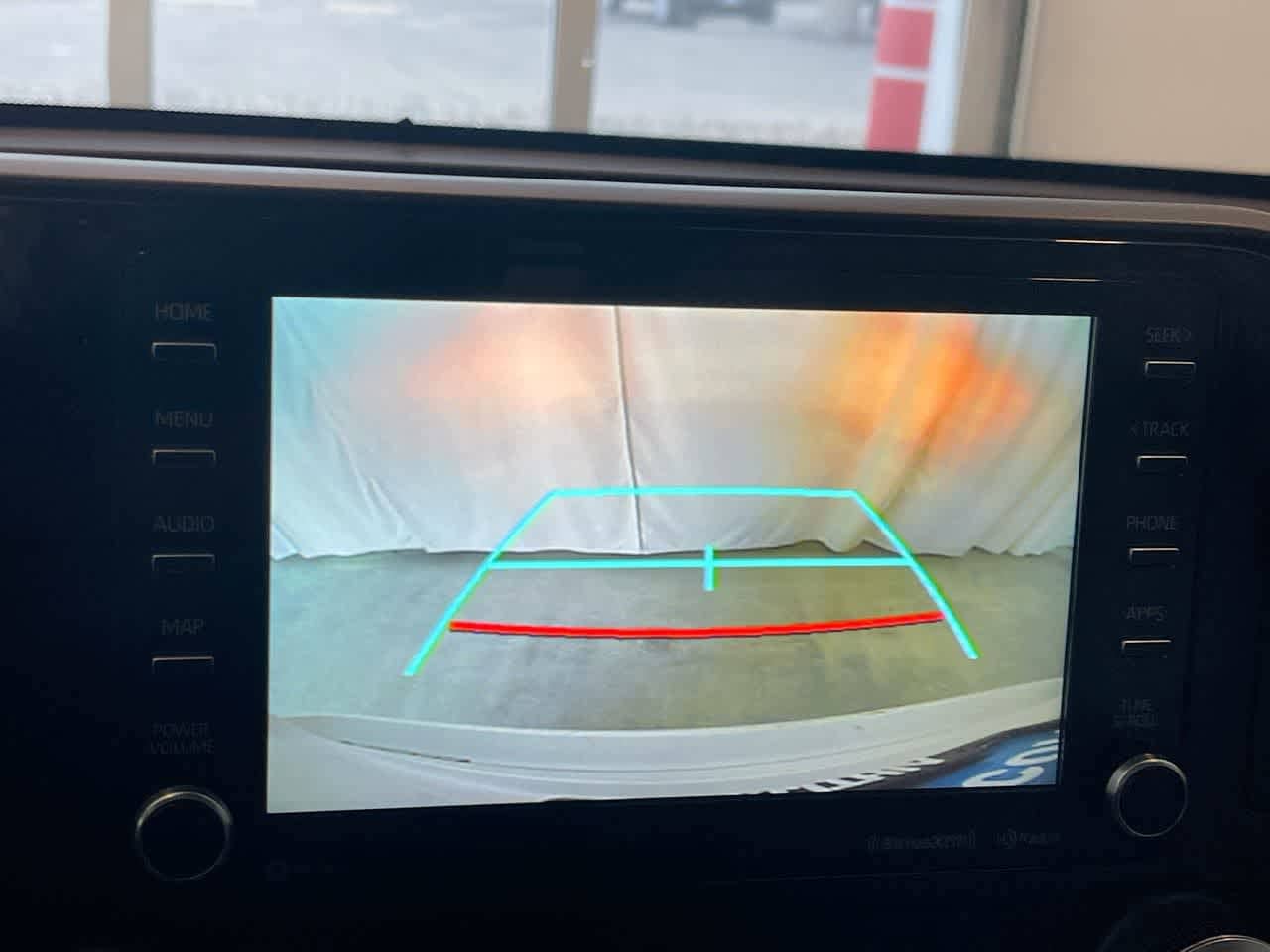 Thumbnail: 2020 Toyota Highlander - 17