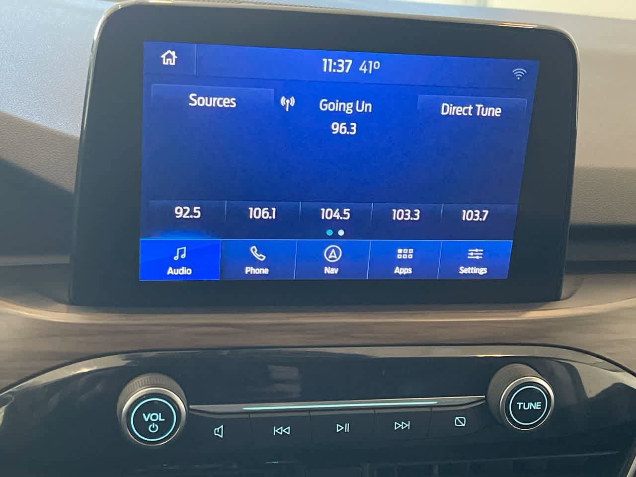 Thumbnail: 2020 Ford Escape - 16