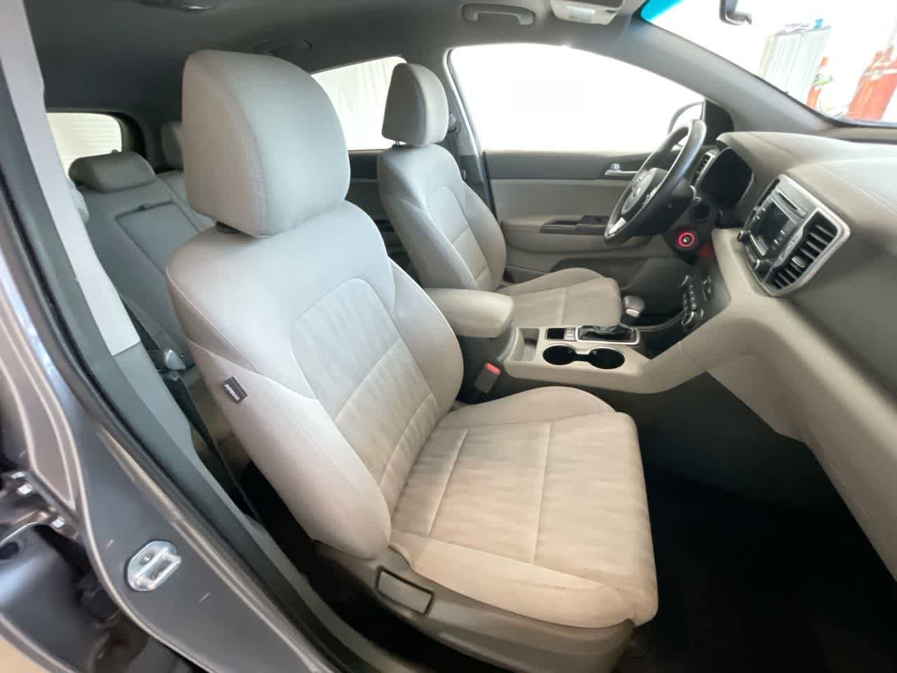 Thumbnail: 2019 Kia Sportage - 23