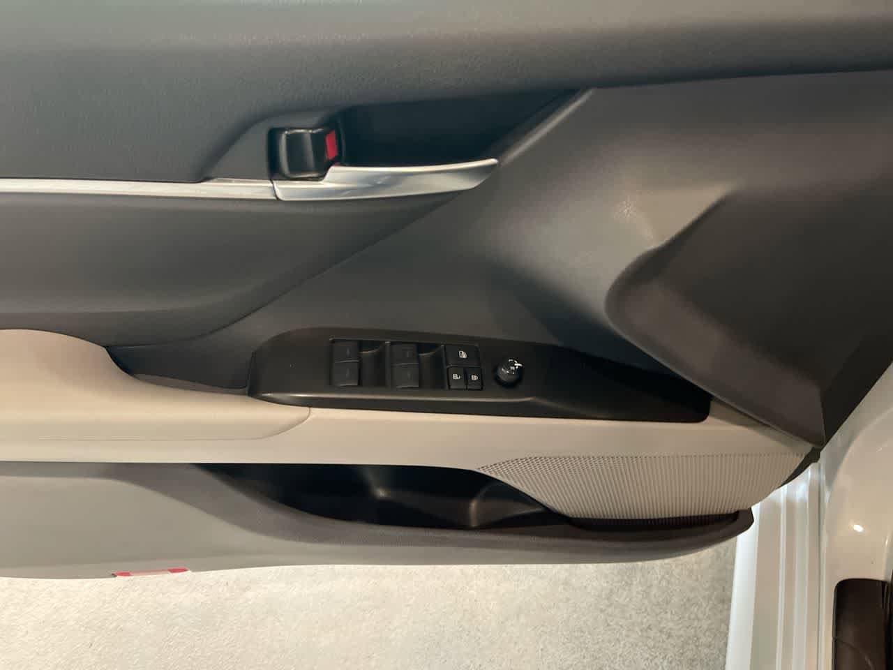 Thumbnail: 2024 Toyota Camry - 13