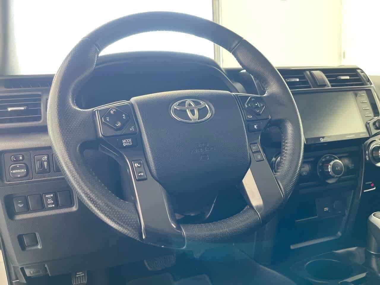 Thumbnail: 2020 Toyota 4Runner - 13