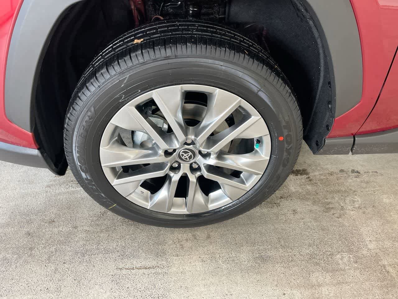 Thumbnail: 2025 Toyota RAV4 - 10