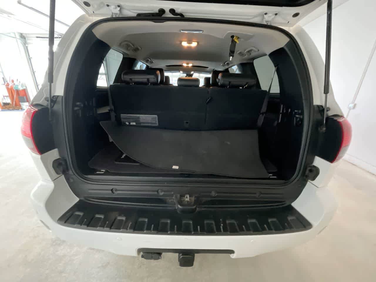 Thumbnail: 2019 Toyota Sequoia - 25