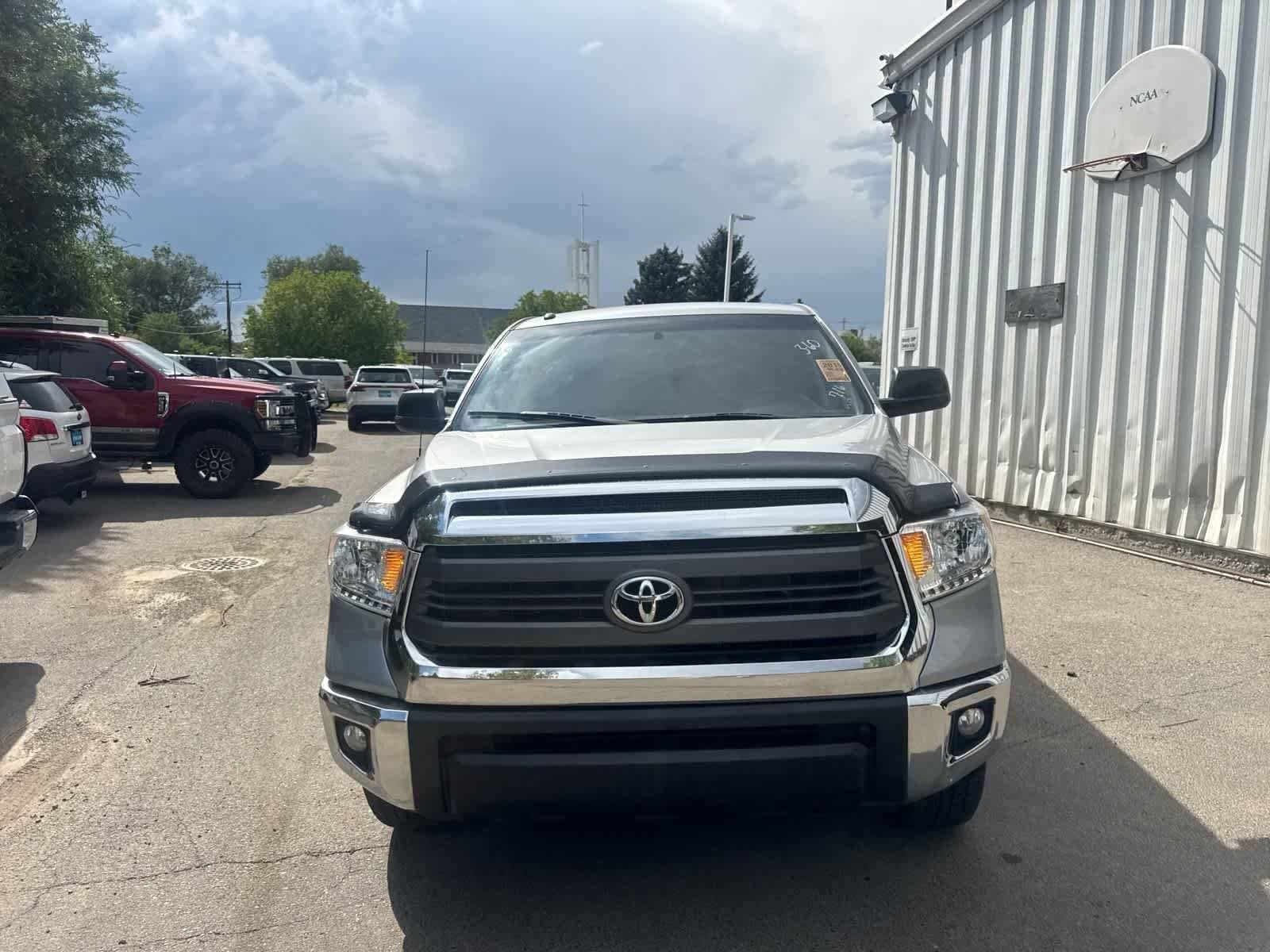 Thumbnail: 2015 Toyota Tundra - 5