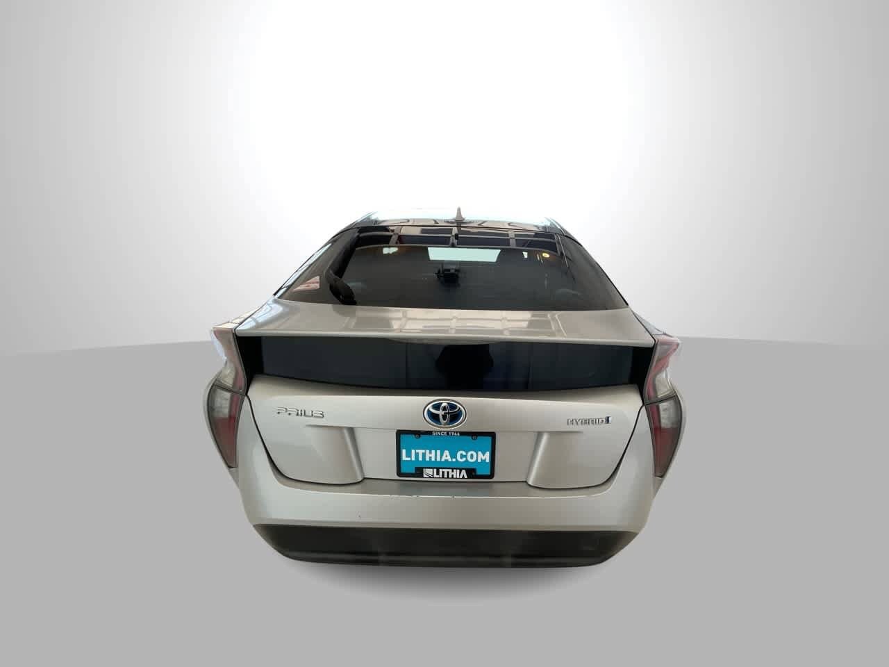 Thumbnail: 2017 Toyota Prius - 7